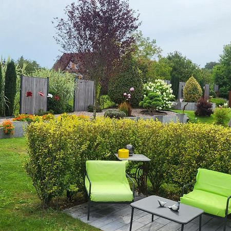 Le Jardin Des Pies Bed & Breakfast Manspach Екстериор снимка